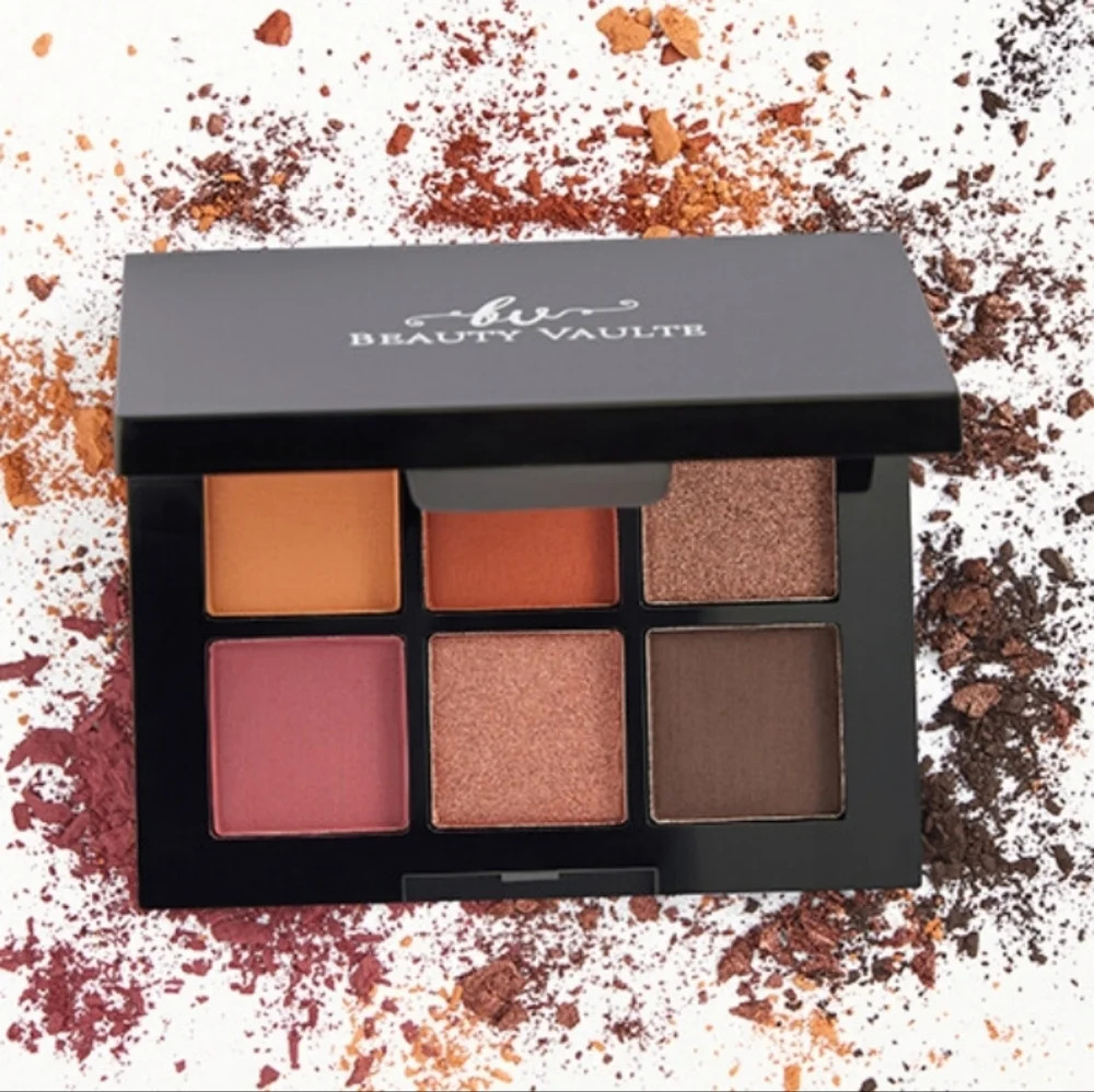 Beauty Vaulte Regal Eyeshadow Palette